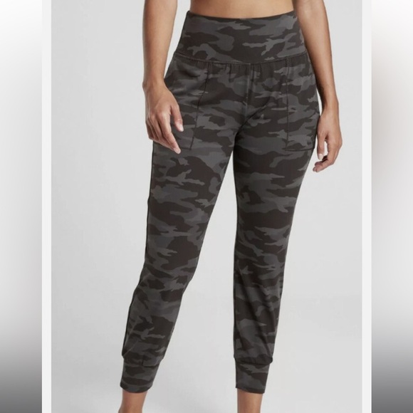 Athleta Salutation Camouflage Joggers - Picture 1 of 7